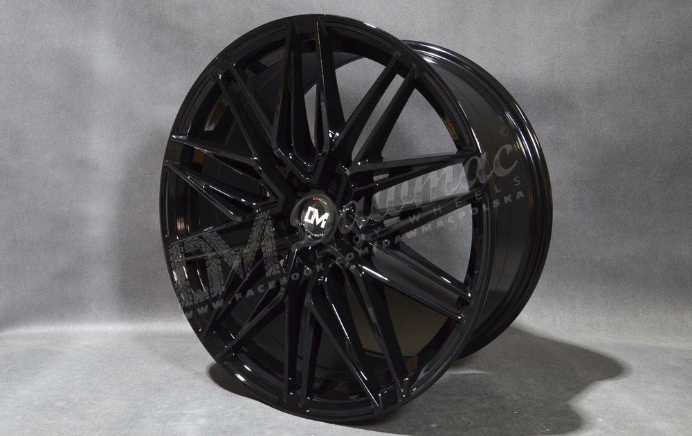 Felgi aluminiowe DM21 19" 8,5J ET38 5x114,3 Black