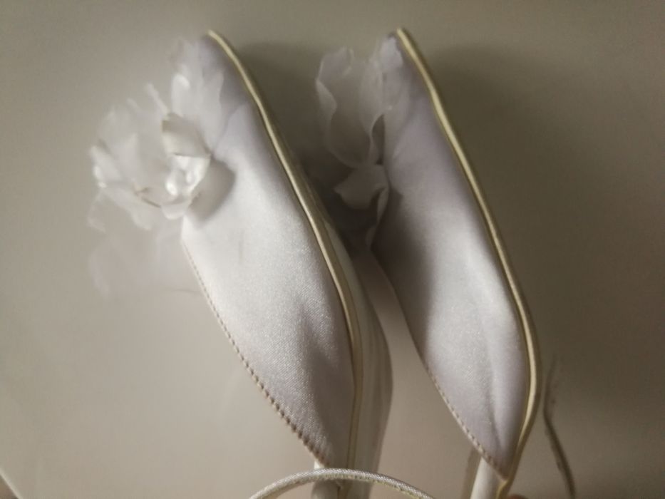 Buty ślubne 38 + gratis