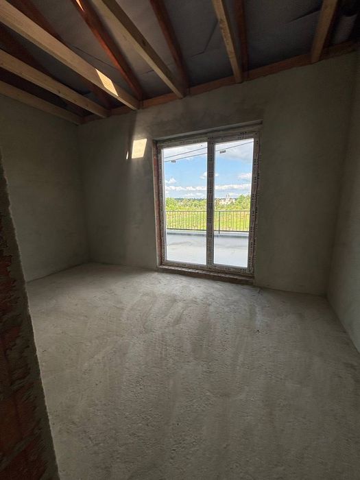 Продаж котеджу с. Пасіки-Зубрицькі р-н ресторану  "Soprano Inn" – další