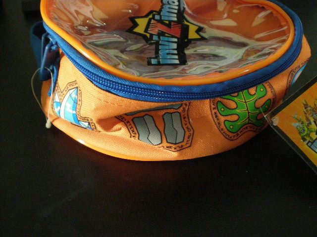 invizimals figures collector - bolsa de transporte nova