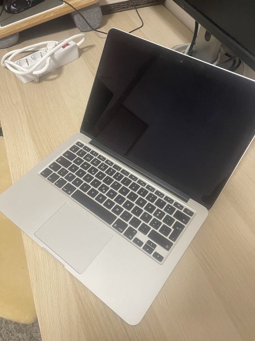 Apple MacBook Pro 13” 2015