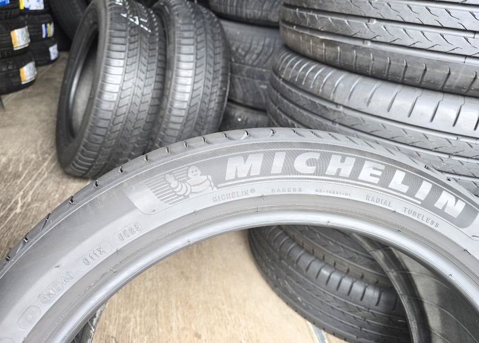 Шини 235.45.20 Michelin Primacy 4, 2023р.в.