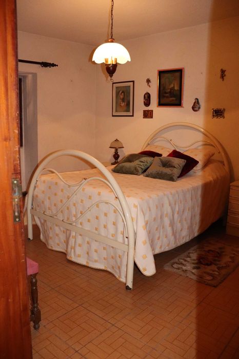 Casa em Valdigem para venda