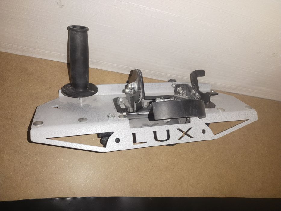 Заусовщик плитки под угол 45