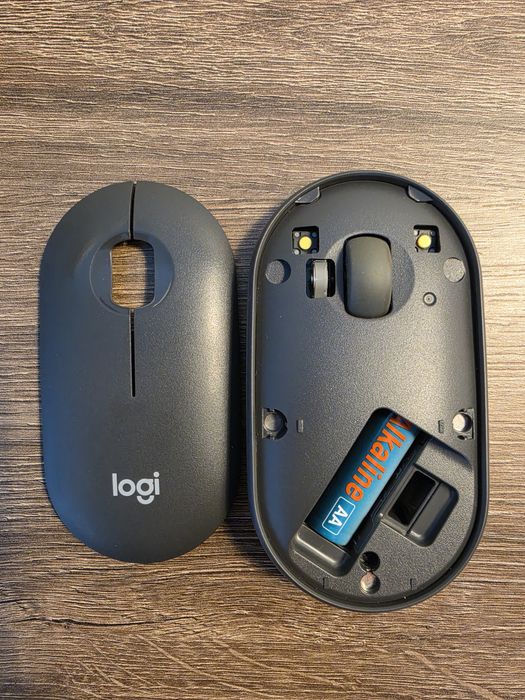 Миша бездротова Logitech Pebble Mouse 2 M350s Graphite Bluetooth