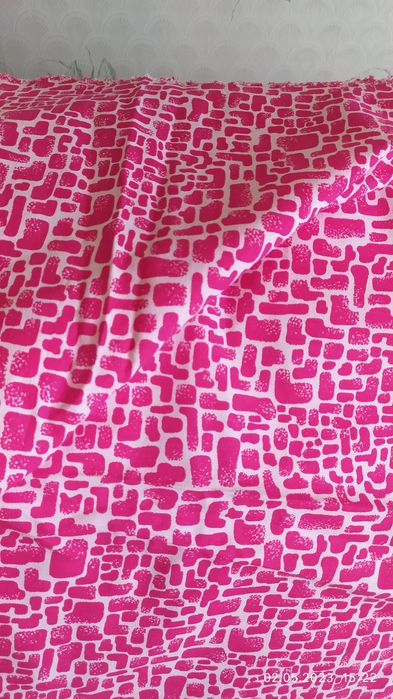 Продаются отрезы тканей