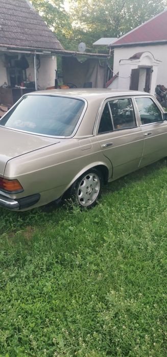 Продам Мерседес W123