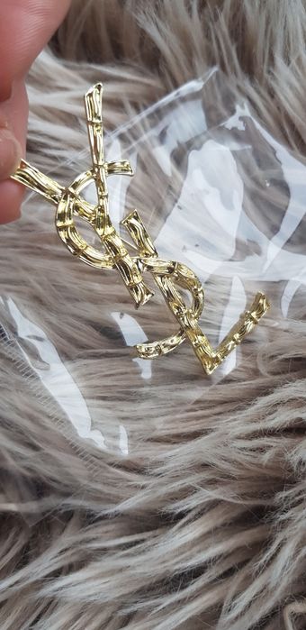 Broszka literki złota Y.S.L nowa 6,5 cm stal chirurgiczna