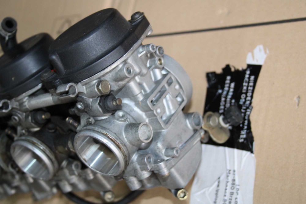 SUZUKI GSXF 600 98–06 Gaźnik Gaźniki Przepustnice ORYGINAŁ Jajko