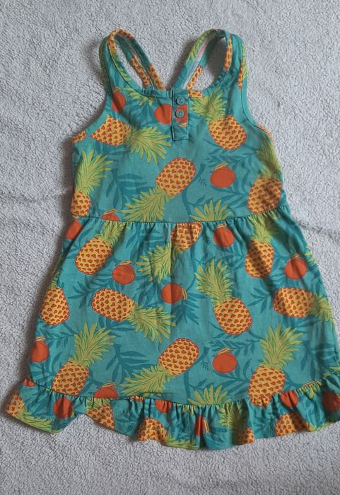 Letnia sukienka w owoce 110/116 na ramiączkach