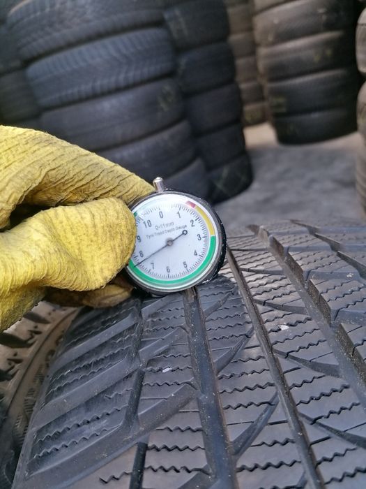 225/45/17 Bridgestone 2025 rok zimowe