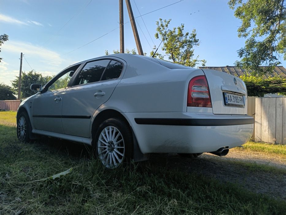 Продам Skoda tuor 2000