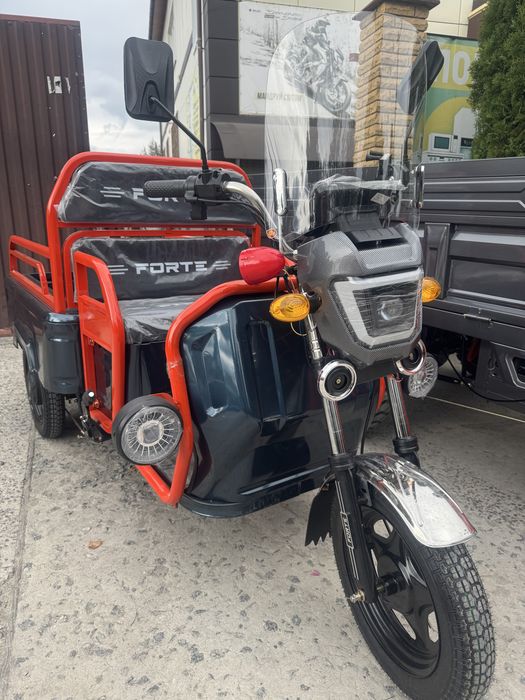 Вантажний електричний трицикл FORTE GP-1000-C