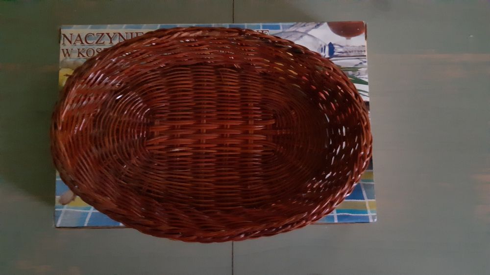 Naczynia żaroodporne 20 cm.-2 sztuki