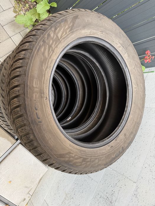 Зимова гума Nokian Snowproof 2 SUV 235/60 R18 107H XL