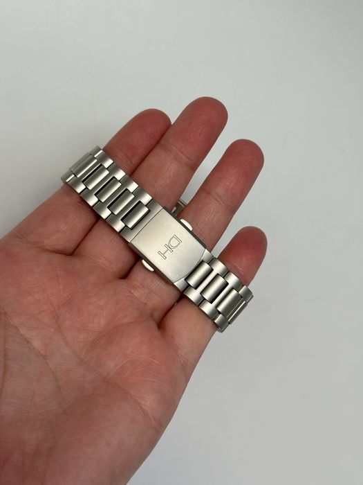 Dan Henry 1972 MAVERICK chronograph silver