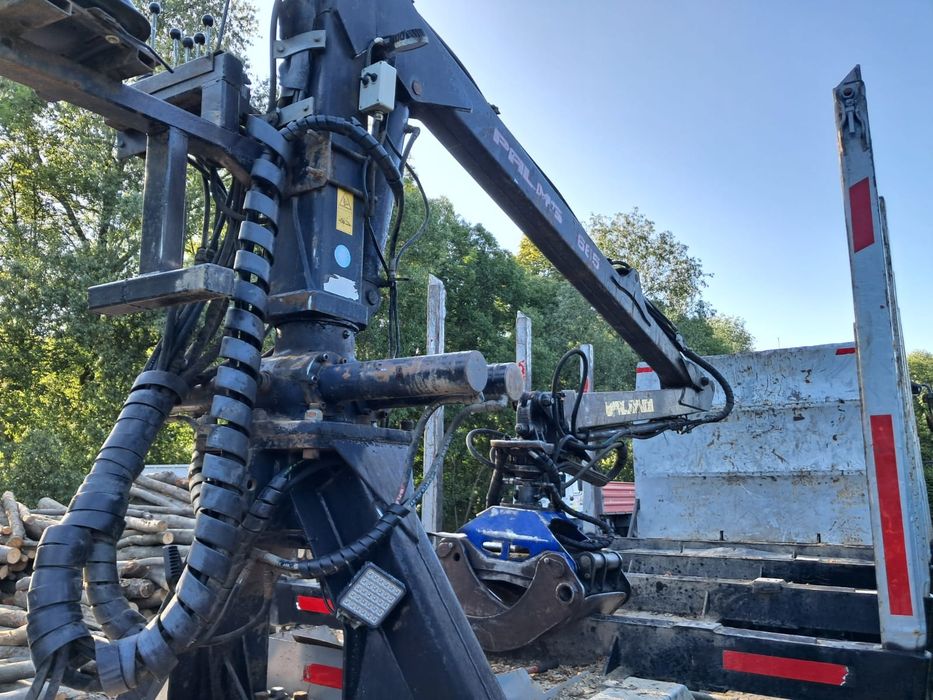 Samochód ciężarowy MAN TGM 18.330 HDS / transport drewna