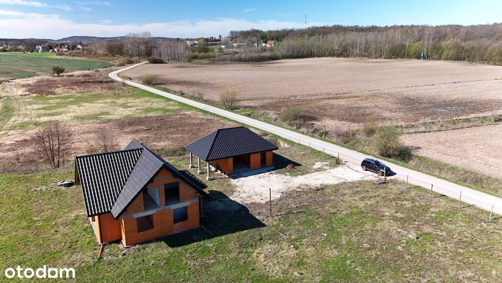 Dom stan surowym zamkniętym – Wołowice, 72 ary!