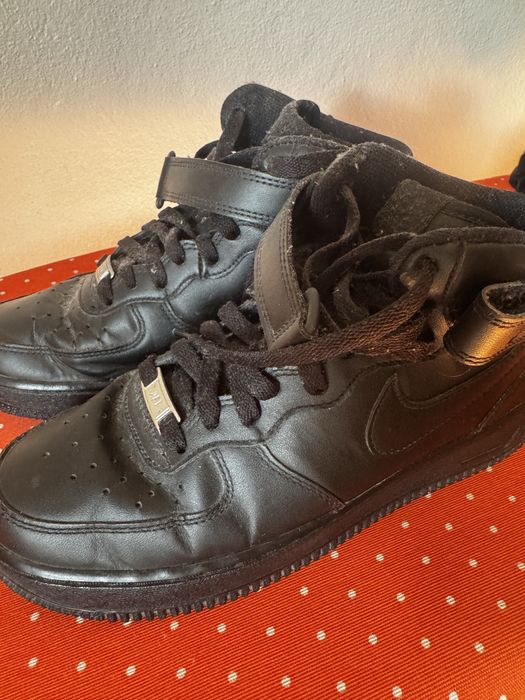 Nike air force ( bota preta )