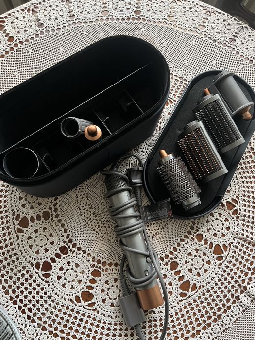 Dyson airwrap suszarka