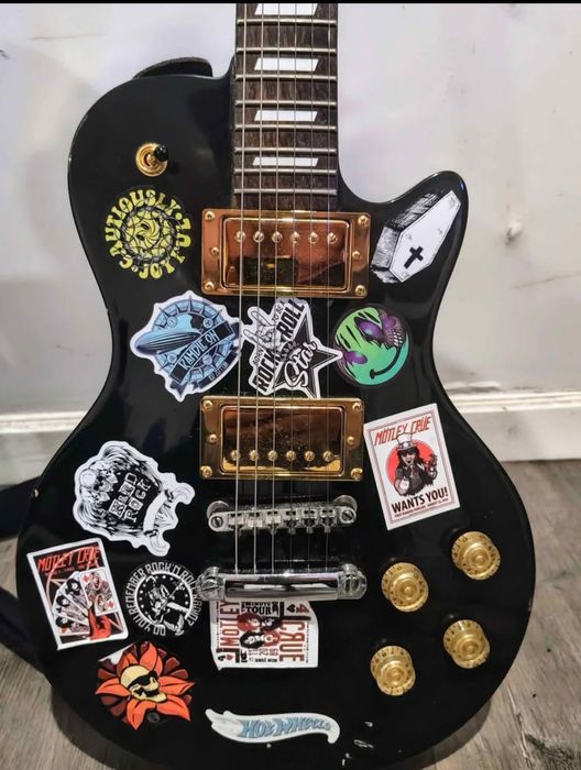 Guitarra Elétrica Stagg estilo Les Paul com Humbuckers Epiphone + Spli
