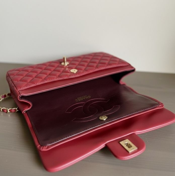 Torebka Chanel Klasyczna Duża z łańcuszkiem czerwona pikowana