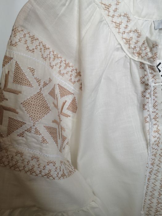 Натуральна вишиванка великих розмірів ХЛ, ХХЛ, 3ХЛ, 4ХЛ