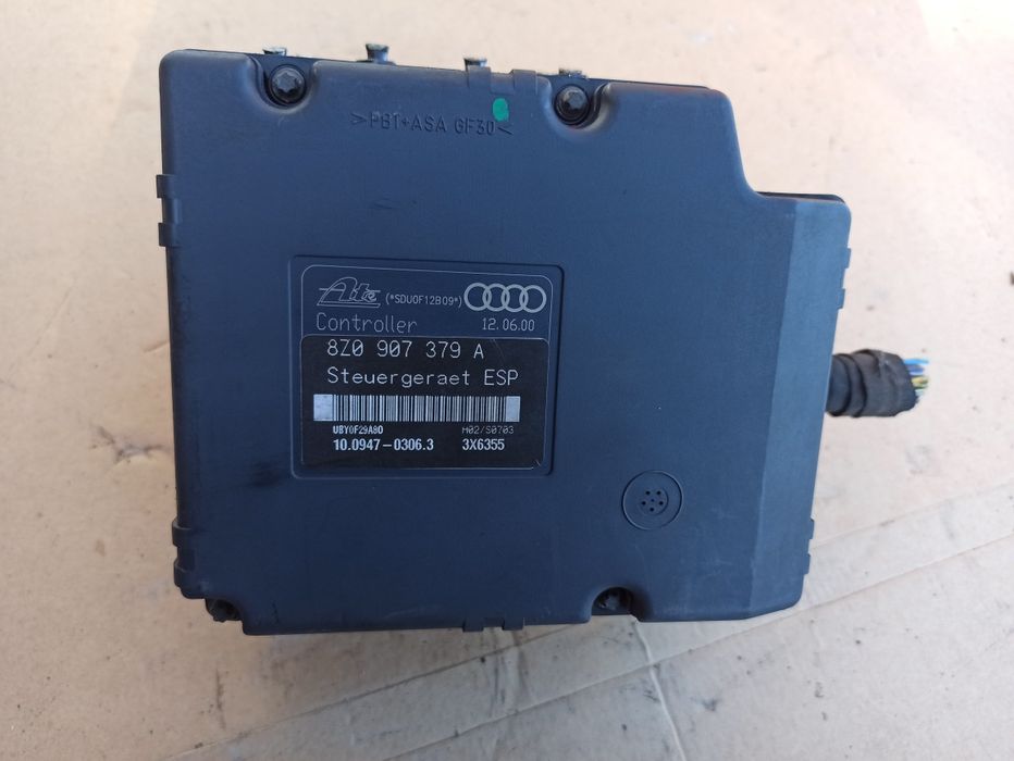 AUDI A2 POMPA STEROWNIK ABS 8Z0.614.517C E 8Z0.907.379B