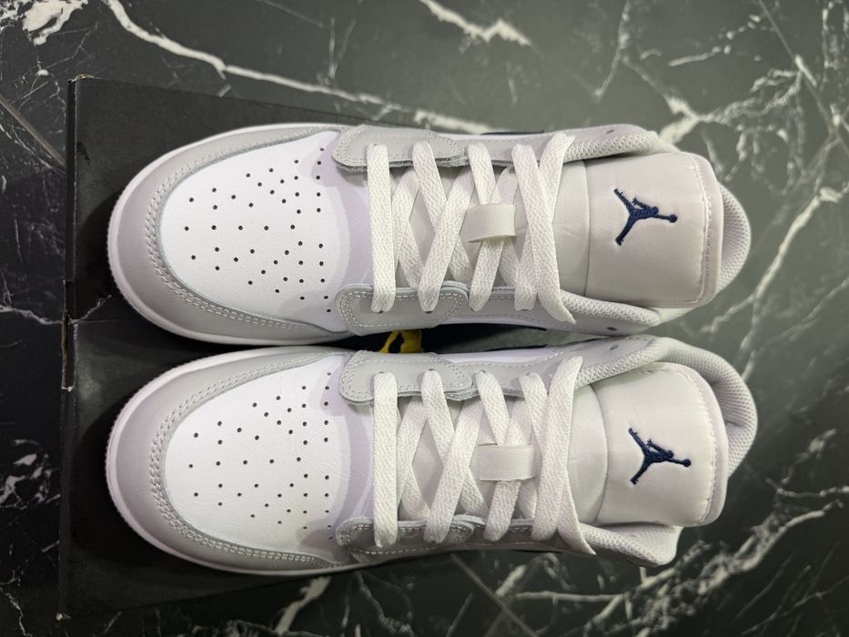 Air Jordan 1 Low (GS) White/Midnight Navy 40