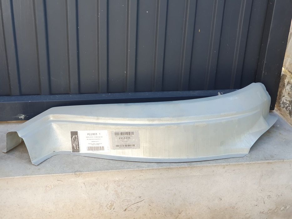 Arco da Roda Dianteira Esquerda Ford Transit 1991 a 2000