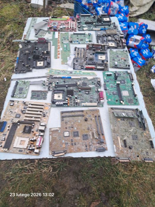 Płyty elektroniczne używane