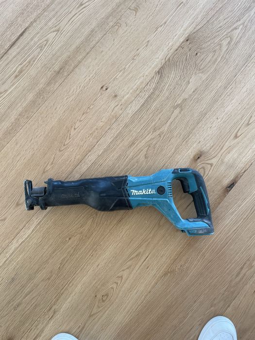 Makita djr 186 piła szablasta
