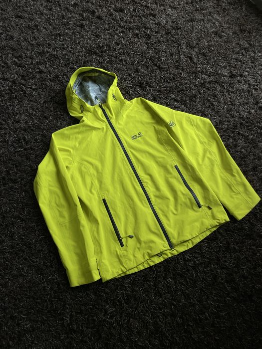 Вітровка Jack Wolfskin