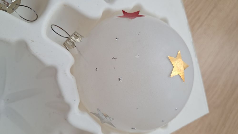 Stare prl lata 90 bombki duże