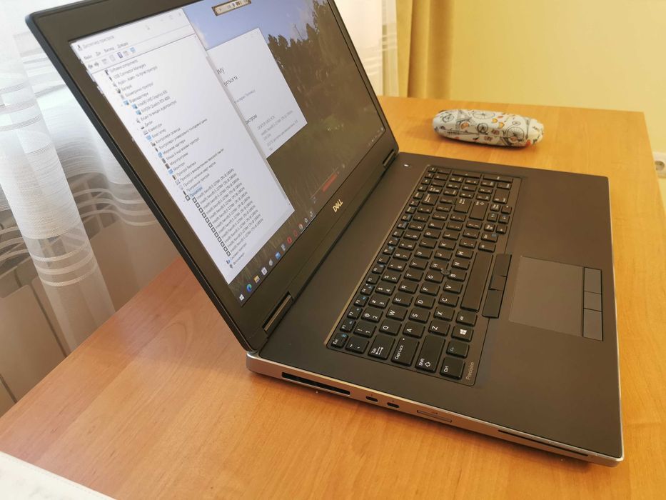 Ноутбук Dell Precision 7740 Xeon 17.3 FullHD 32Гб/512Г Nvidia RTX 4000