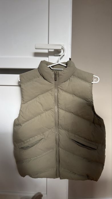 Жилетка zara 8-9 років