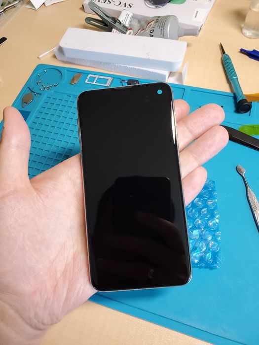 Заміна дисплея Samsung s10, s20+, S21 plus, S20 Ultra, s22 Ultra s23 ...