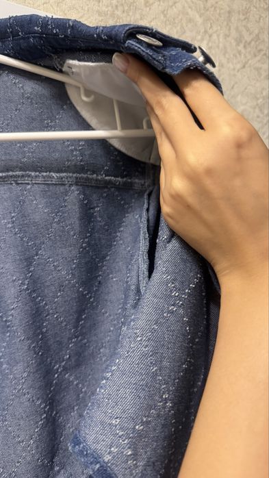 Джинсова куртка від Loavies