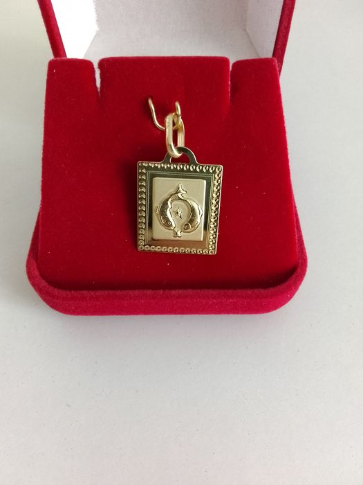 Złoty wisiorek znak zodiaku Ryby złoto 585