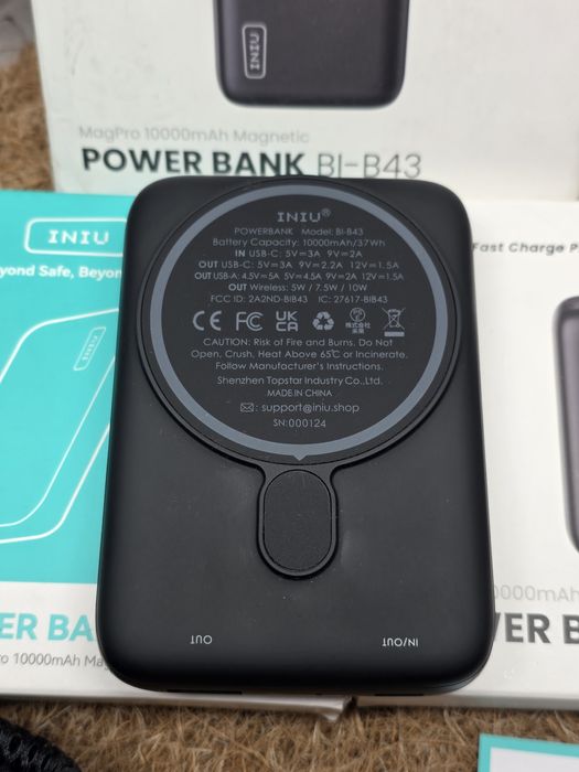Power Bank 10000mAh 20w ,  wireless 15w , mag safe