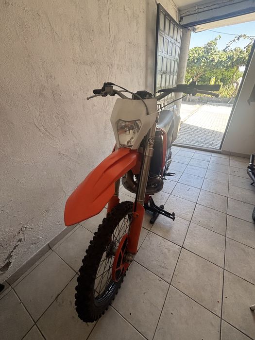 Ktm 250 sx 2006.