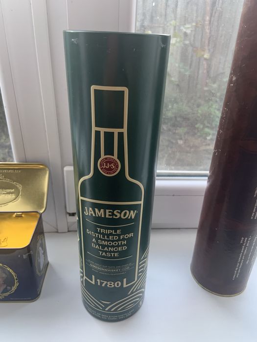 Коробки для подарков.