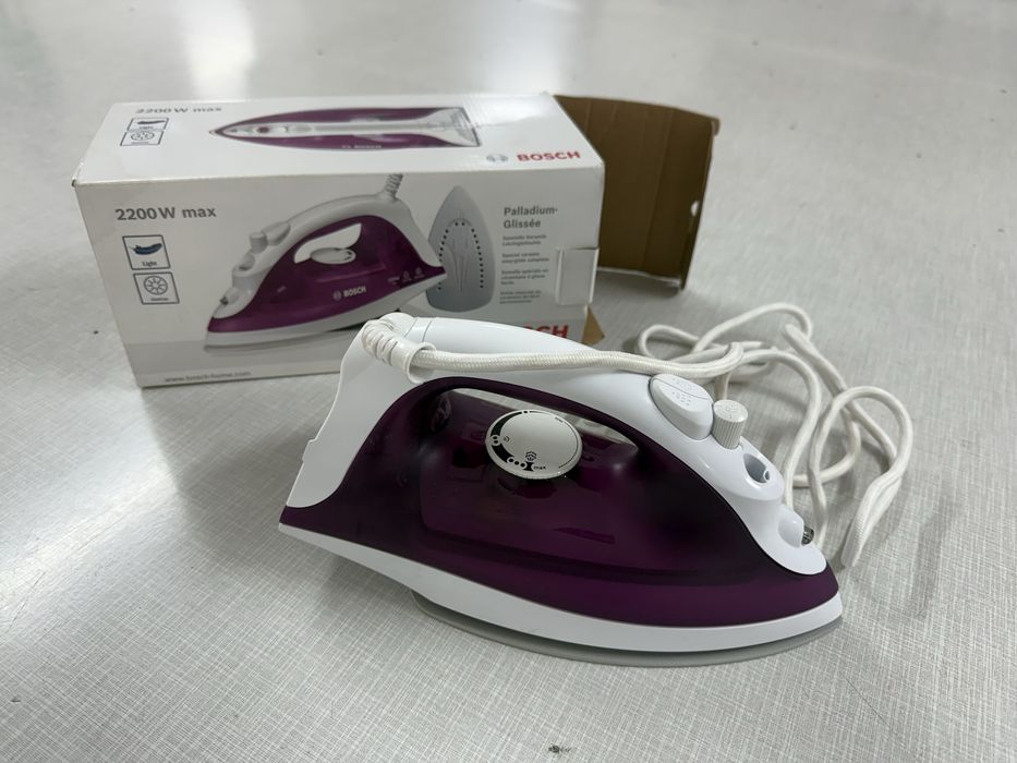 Ferro engomar novo