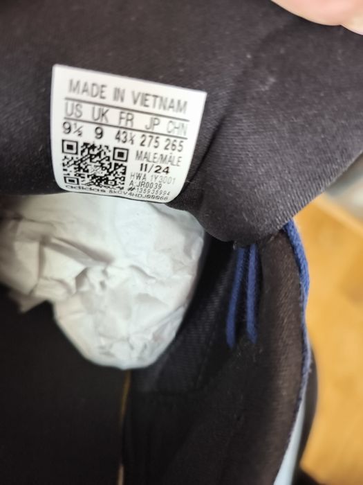 Кросівки Adidas нові