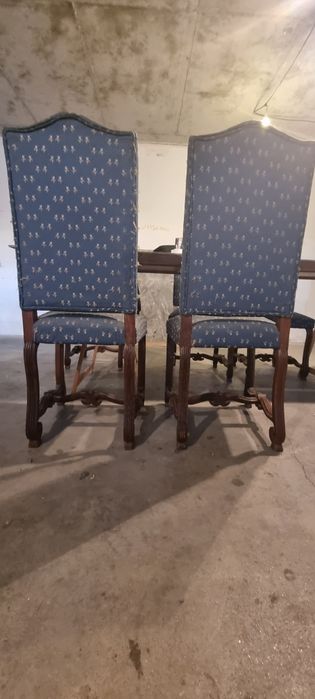 Cadeiras de sala antigas