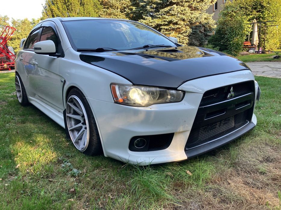 Mitsubishi Lancer Evolution Mitsubishi lancer evolution x 2015 416 km