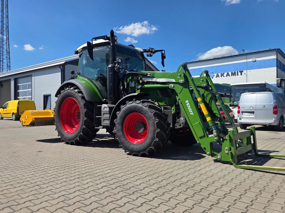 Fendt 311 VARIO / SALON POLSKA / TUZ / TUR / 155 MTH / PNEUMATYKA