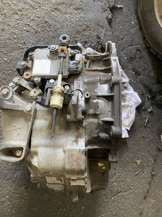 Skrzynia biegow peugot 508  2,2 oznaczenie bva