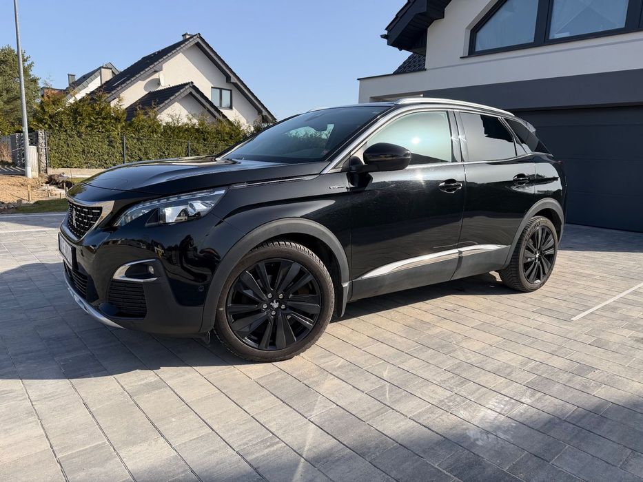 Peugeot 3008 • GT Line • Tempomat • Kamera • Full LED
