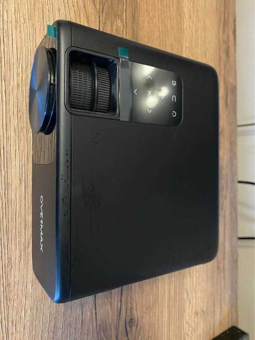 Projektor rzutnik overmax full hd mocny